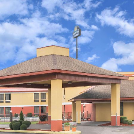 Days Inn & Suites By Wyndham Casey Dış mekan fotoğraf